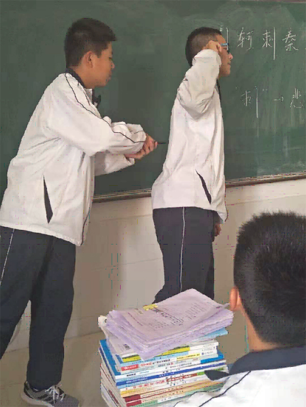 02.jpg
